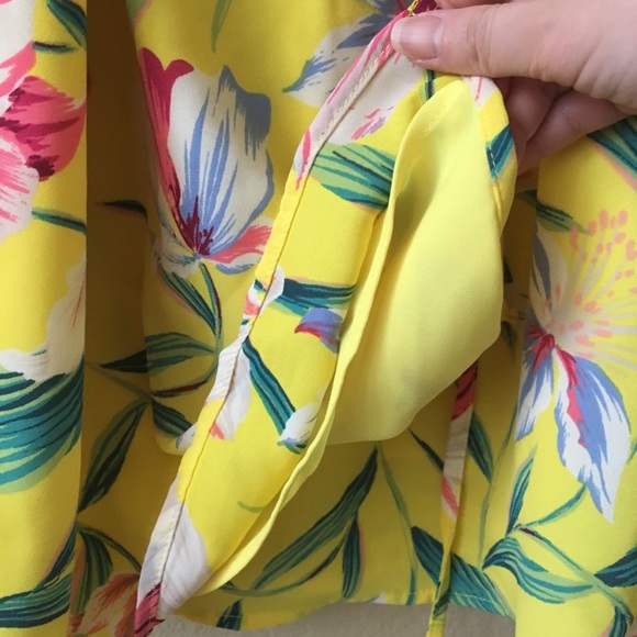 Off-the-Shoulder Floral Wrap Dress - Picture 6 of 6